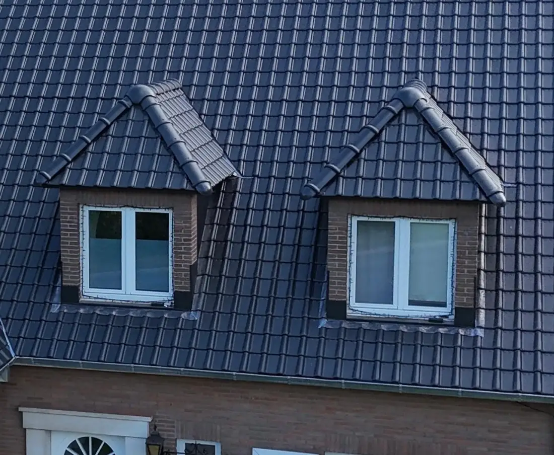 Pose d'une fenêtre de toit Velux à Dreux